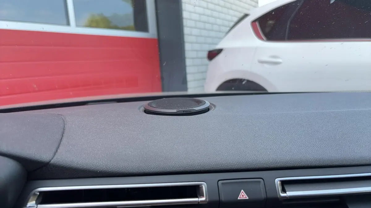 2.0 BlueHDI Blue Lease GT Line AUTOMAAT / FULL LED / CAMERA / STOELVERW / KEYLESS / FOCAL