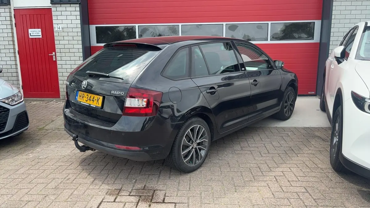 1.2 TSI Greentech Edition AUTOMAAT / TREKHAAK / PANORAMADAK / STOELVERW / NAVI / AIRCO / P