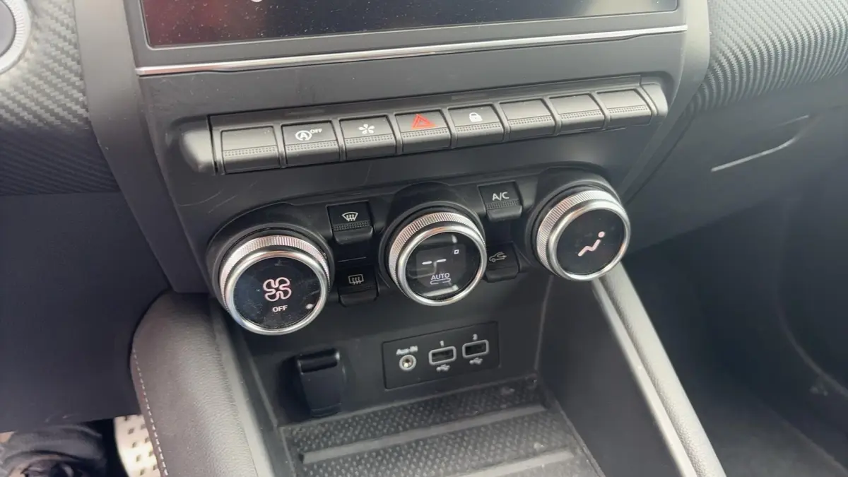 1.3 TCe 140 R.S. Line LPG / AUTOMAAT / TREKHAAK / FULL LED / CARPLAY / CAMERA / NAVI / CLI
