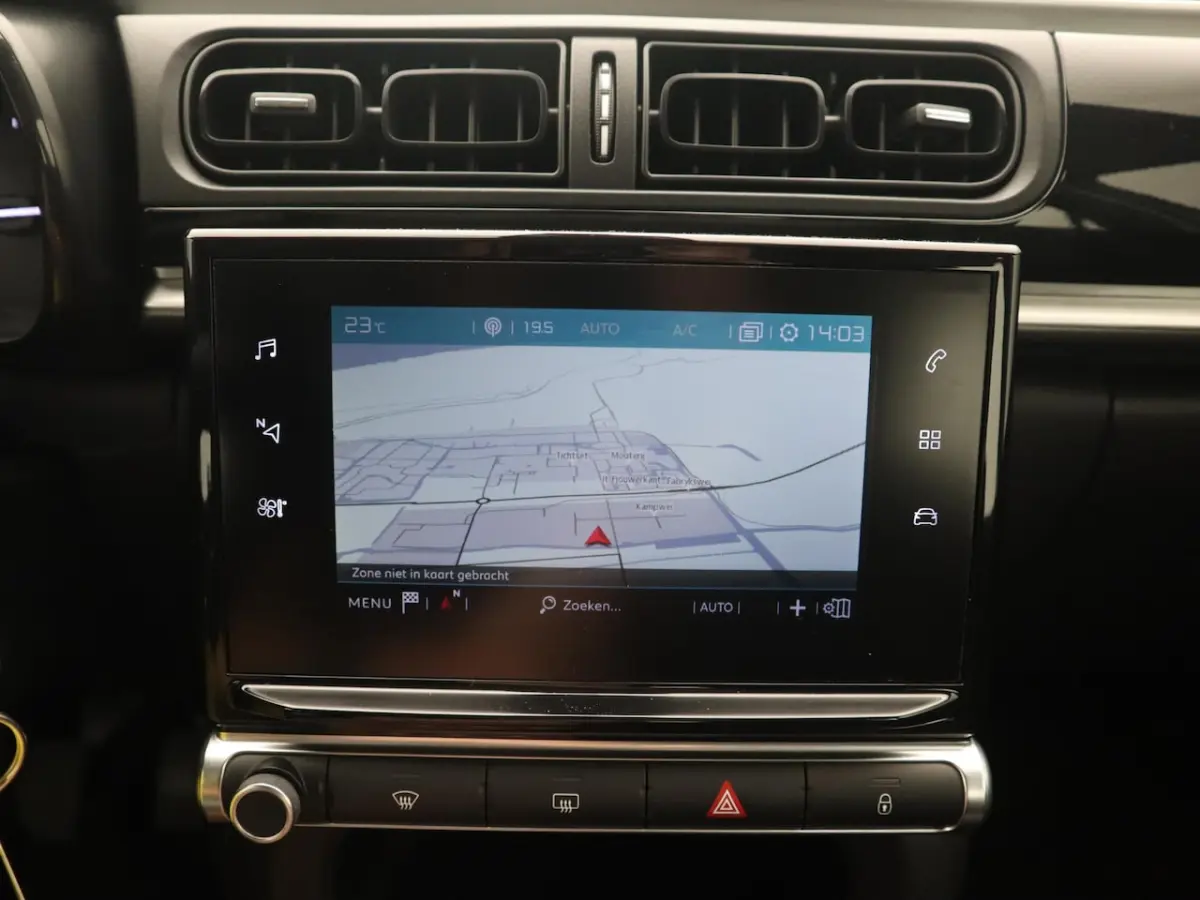 1.6 BlueHDi Feel CARPLAY / NAVI / CLIMA / PDC / BLUETOOTH / CRUISE / NL-AUTO