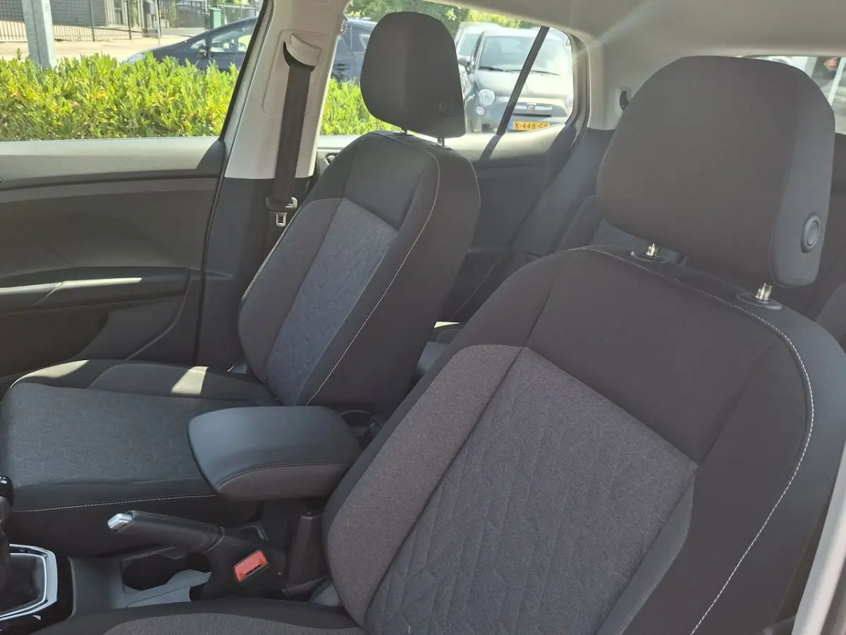 1.0 TSI Life Edition navigatie / stoelverwarming / virtual cockpit