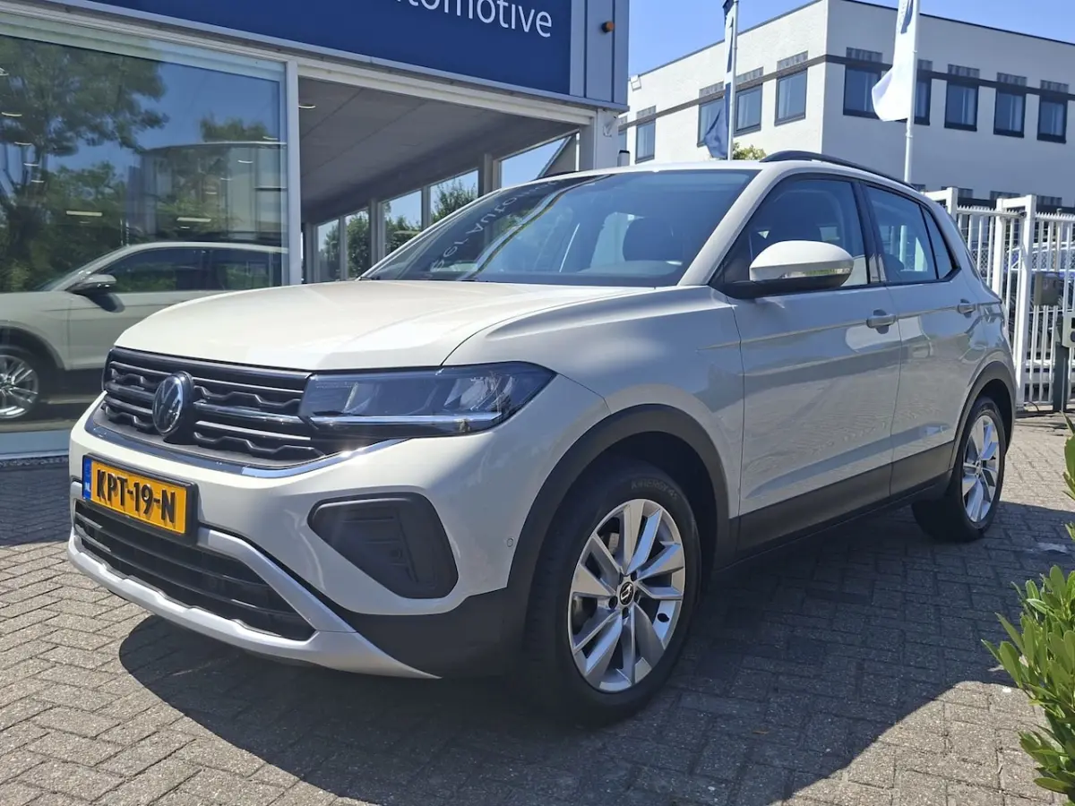 1.0 TSI Life Edition navigatie / stoelverwarming / virtual cockpit