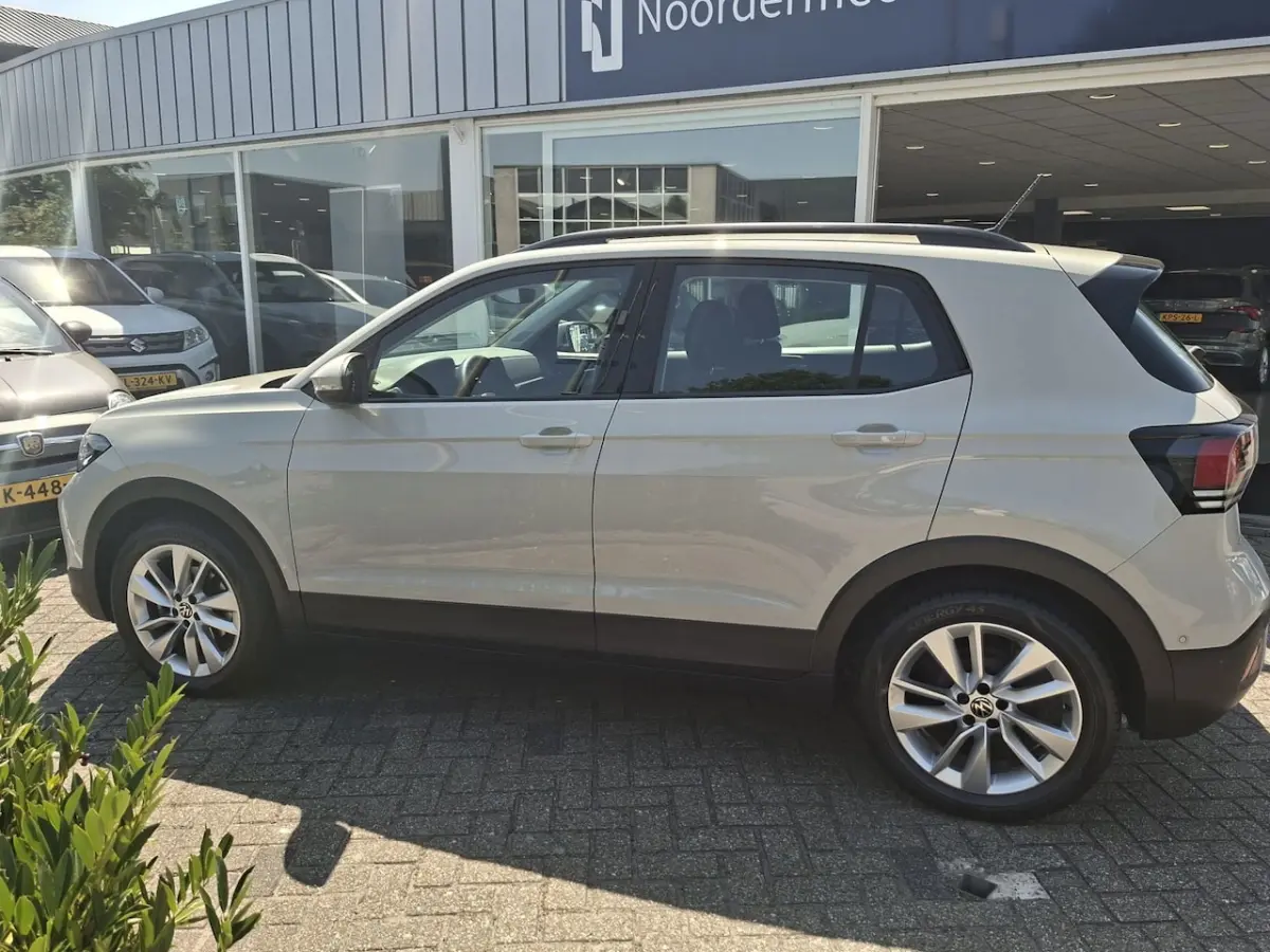 1.0 TSI Life Edition navigatie / stoelverwarming / virtual cockpit