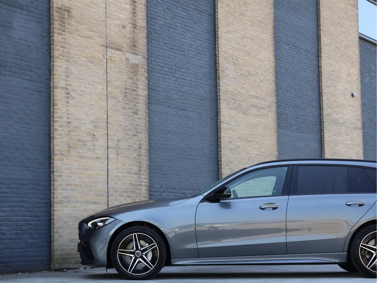 300 e AMG Line Night Pack | Distronic ACC | Sfeerverlichting | Camera