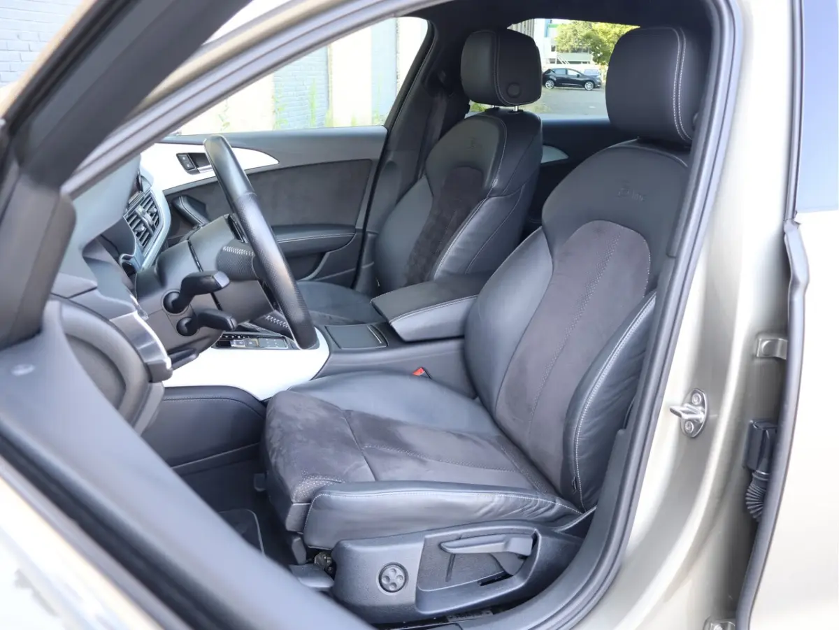 1.8 TFSI ultra S line Automaat 20'' JR20 | NL Auto | BOSE | Navi
