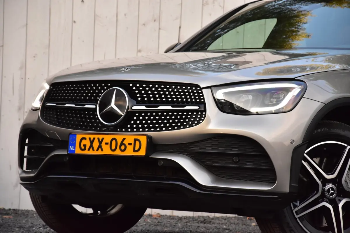300e 4MATIC Business Solution AMG | Burmester | Schuif/Kanteldak | Trekhaak |