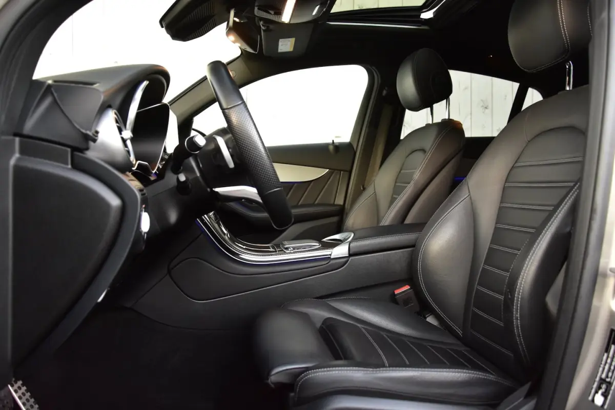 300e 4MATIC Business Solution AMG | Burmester | Schuif/Kanteldak | Trekhaak |
