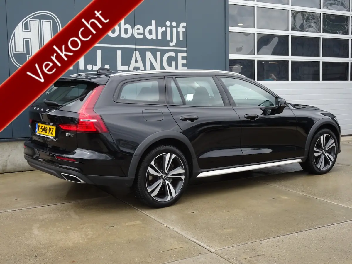 2.0 B5 AWD Ultimate