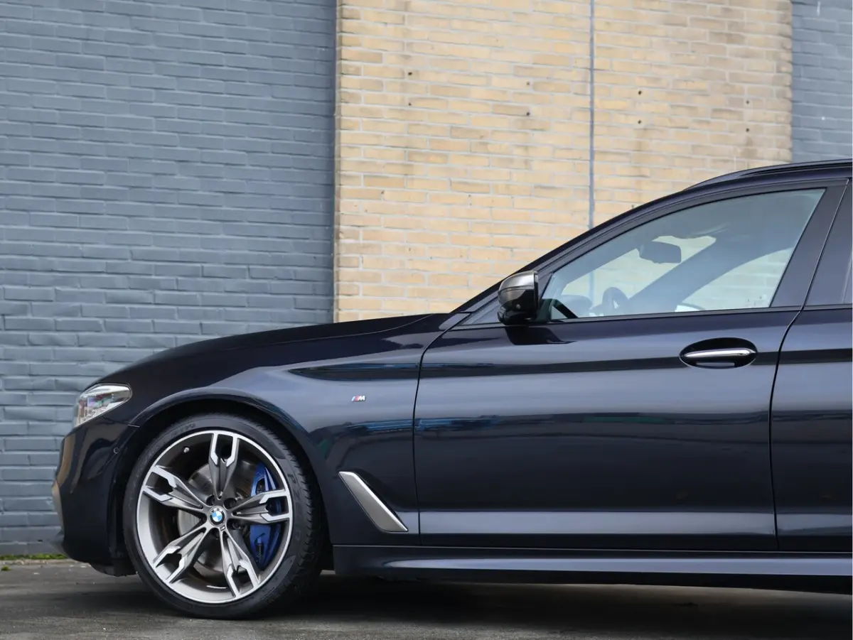 M550d xDrive M Sport | 400PK | Nappa Leder | Panorama | HUD | Harman/Kardon |