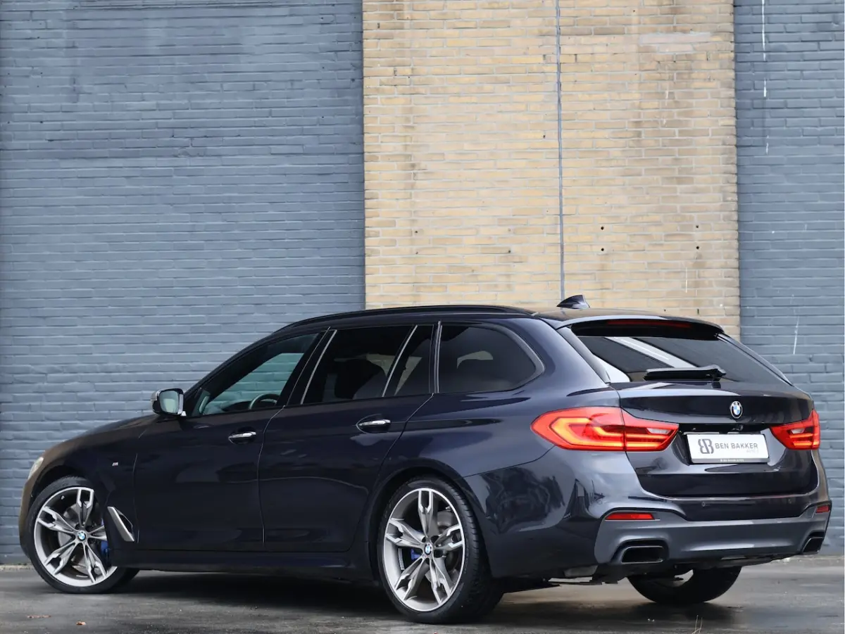 M550d xDrive M Sport | 400PK | Nappa Leder | Panorama | HUD | Harman/Kardon |
