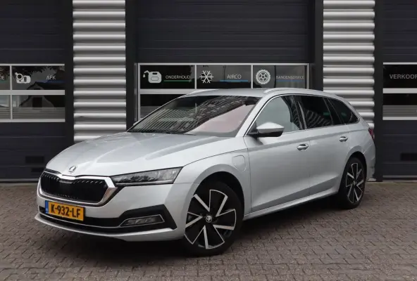 1.4 TSI iV PHEV Business Edition