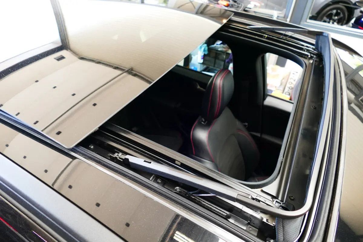 2.5 PHEV ST-Line. Panodak, Adap Cruise, B&O, Stoel&StuurVerw, 19"LMV, Haak 1200kg