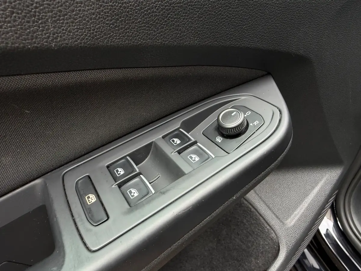 1.5 TSI Life 131 Pk NAP 1e Edition IQ Light/Cruise/Climate/Key Less/Navi/LED/Apple Car Pla