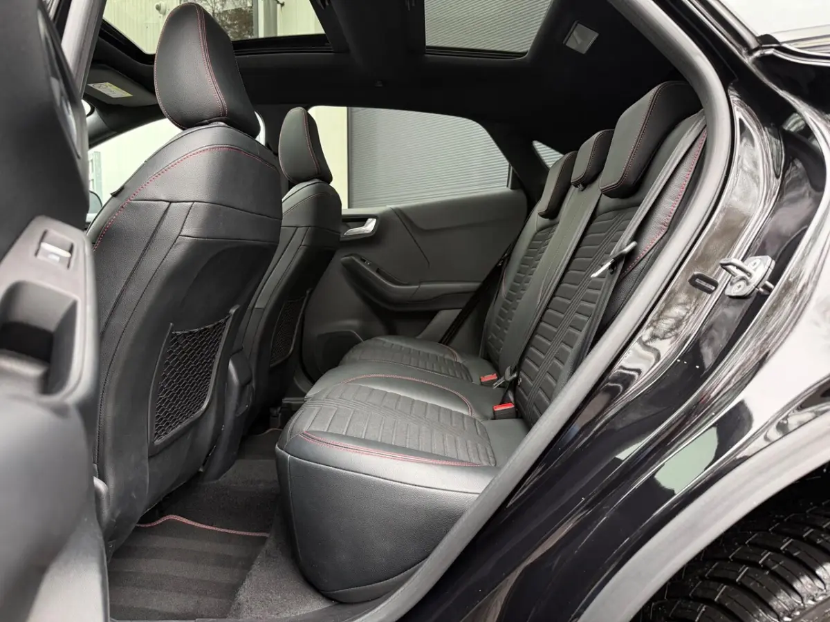 1.0 EcoBoost Hybrid ST-Line X 125 Pk Pano/Navi/LED/Adaptief Cruise/Climate/Camera/Carplay/