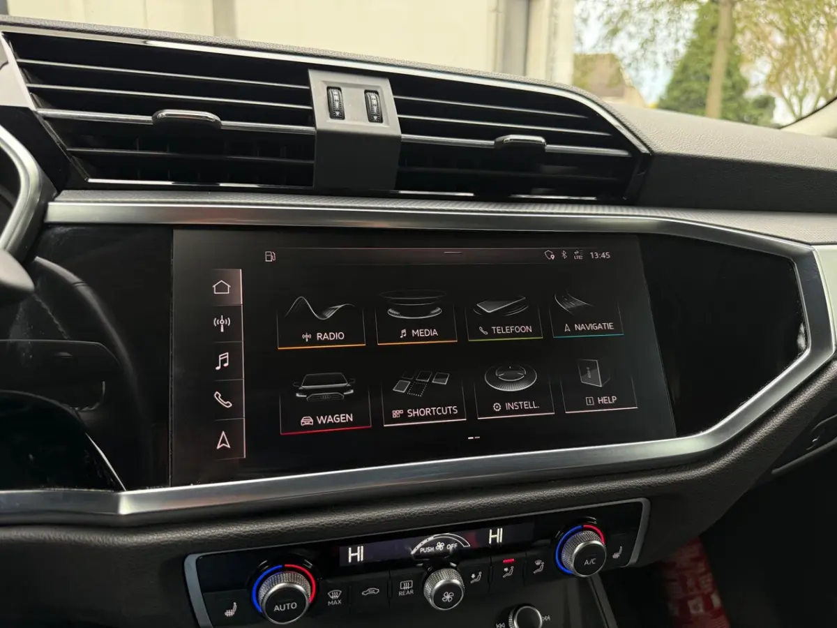 35 TFSI S-Line Pano/Leder/Matrix/LED/Camera/Cruise/Stoelverwarming/19 Inch/Car Play/Naviga