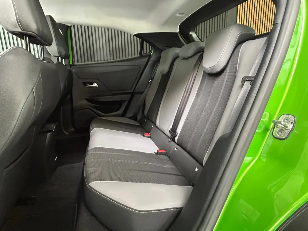Level 3 50 kWh ULTIMATE APPLECARPLAY|NAVI|CRUISE|CAMERA|NAVI|17INCH-LM VELGEN