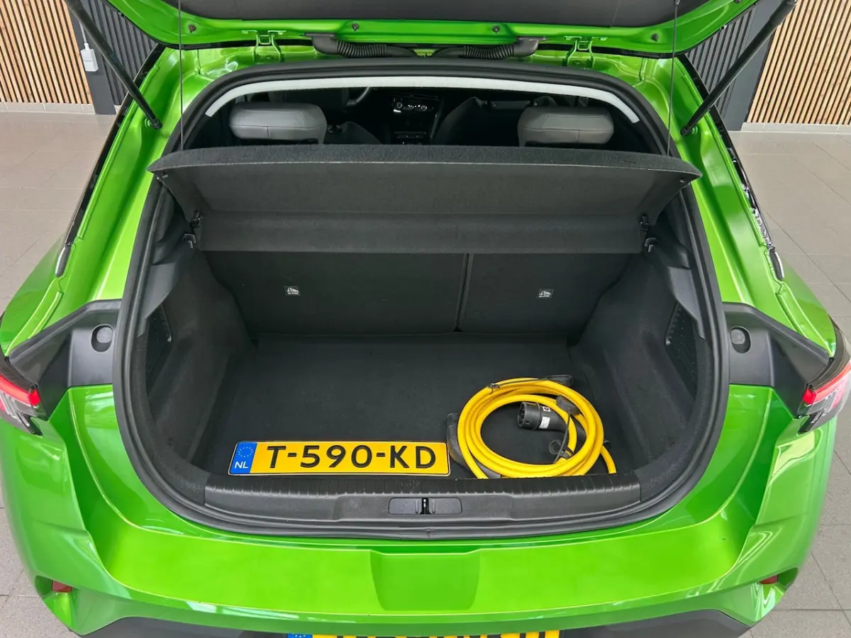 Level 3 50 kWh ULTIMATE APPLECARPLAY|NAVI|CRUISE|CAMERA|NAVI|17INCH-LM VELGEN