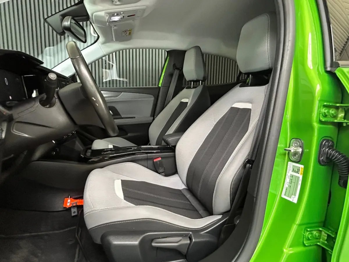 Level 3 50 kWh ULTIMATE APPLECARPLAY|NAVI|CRUISE|CAMERA|NAVI|17INCH-LM VELGEN