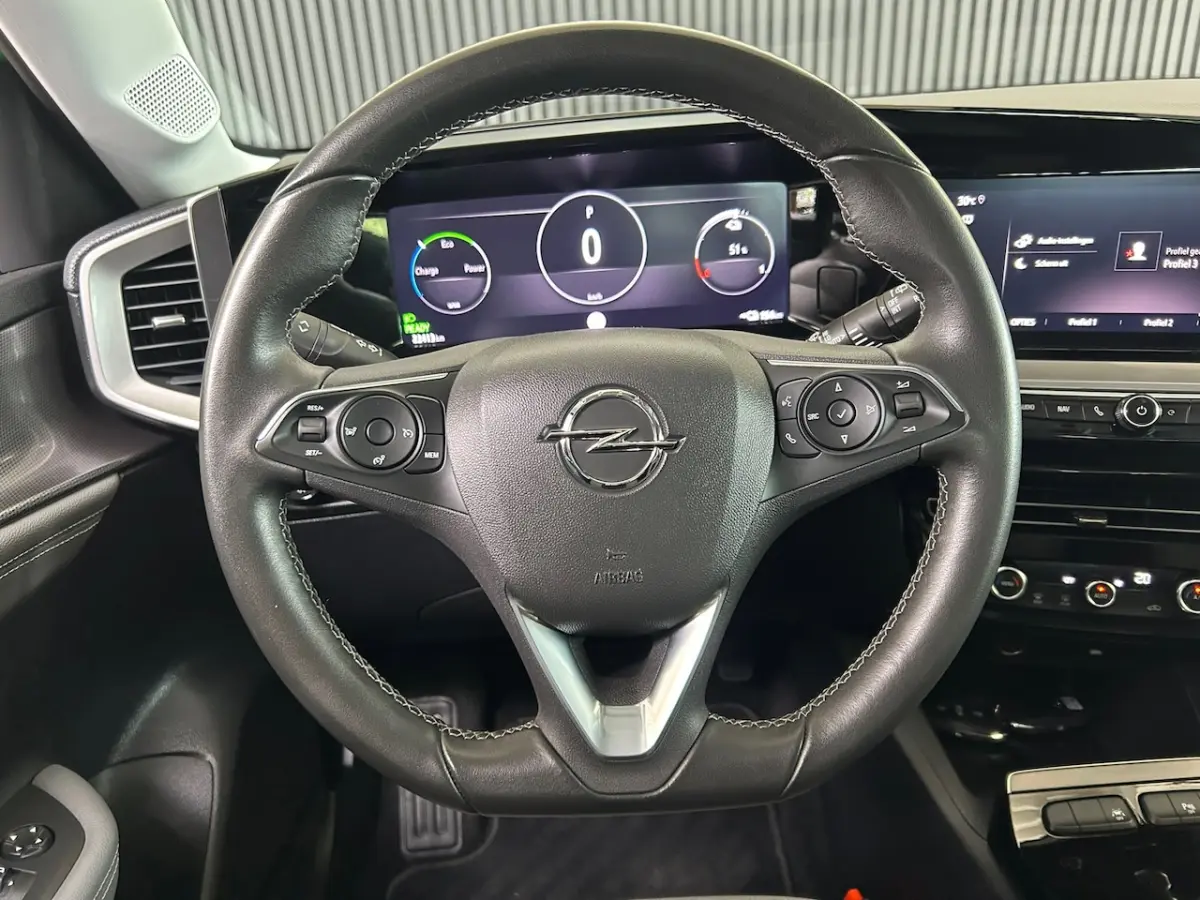 Level 3 50 kWh ULTIMATE APPLECARPLAY|NAVI|CRUISE|CAMERA|NAVI|17INCH-LM VELGEN