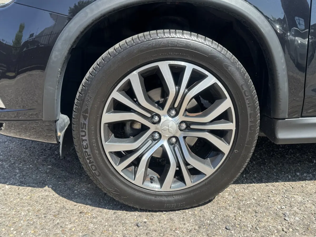 1.6 Cleartec Connect Pro // NAVI // CAMERA // TREKHAAK // CLIMA // CRUISE // APPLE CARPLAY