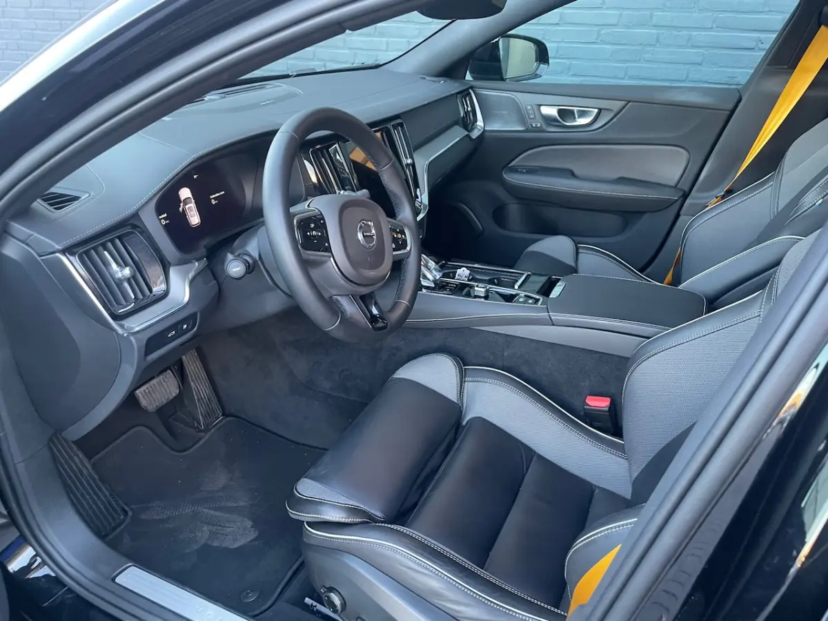 2.0 T8 Plug-in hybrid AWD Polestar Engineered heico pano word verwacht