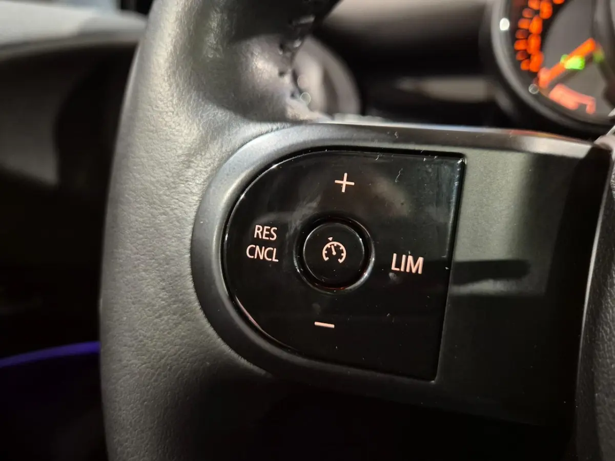 2.0 S - JCW Pack - Panoramadak - Keyless - Camera - Cruise - Clima