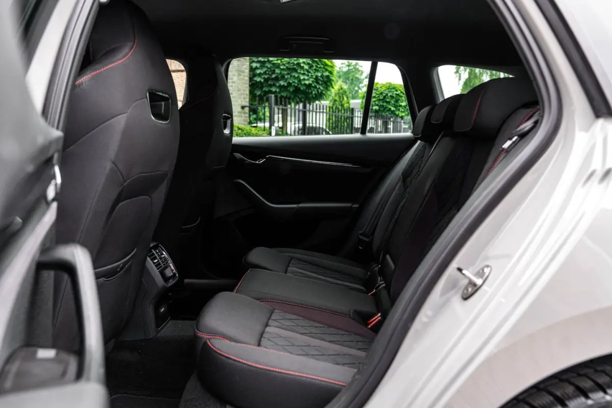1.4 TSI RS iV PHEV Business 245 PK ACC Keyless Elek.Klep Canton Camera 19''