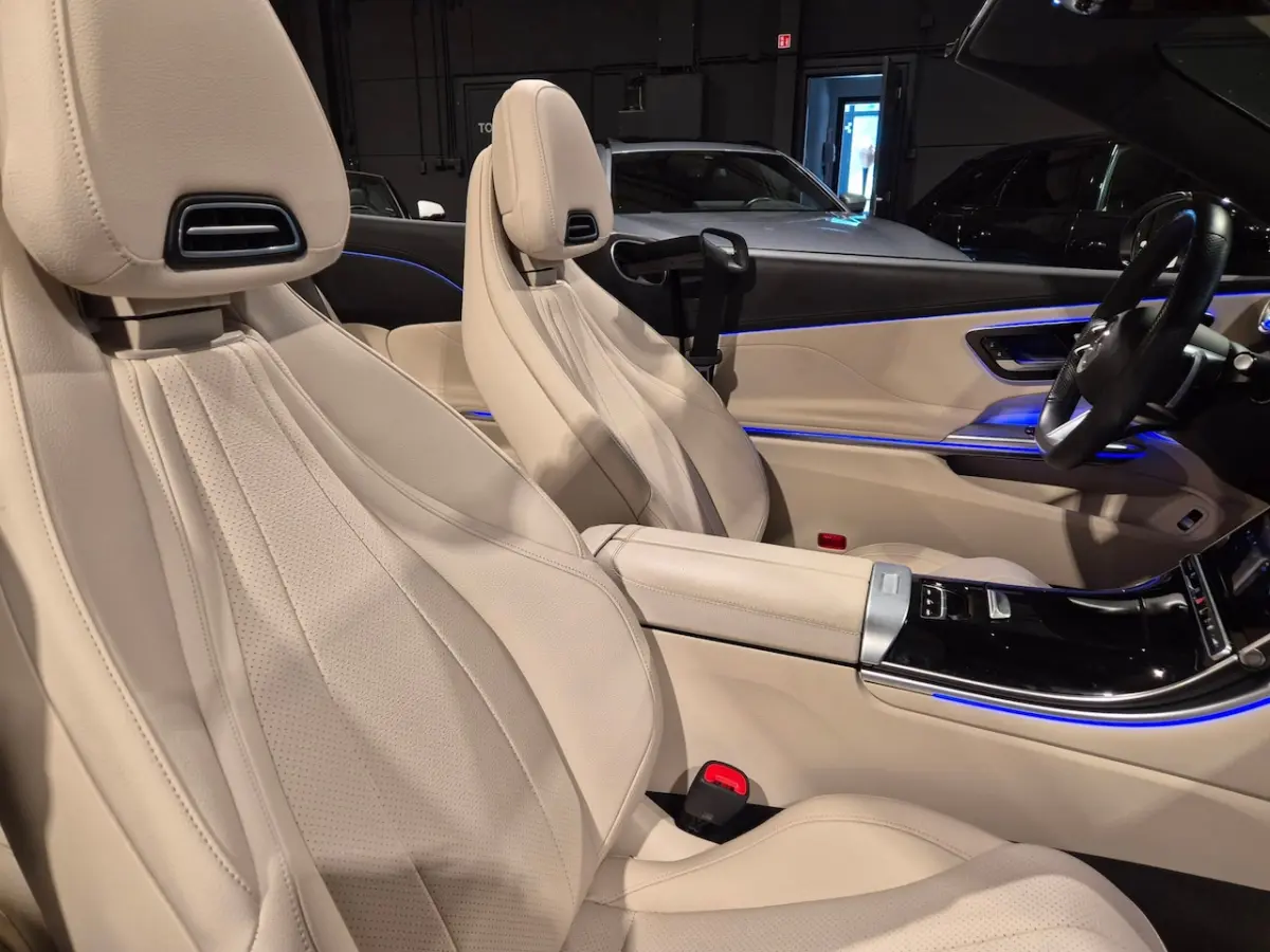 200 AMG Line - Memorystoelen - Airscarf - Sfeerverlichting - Adapt Cruise - Camera - Rijkl