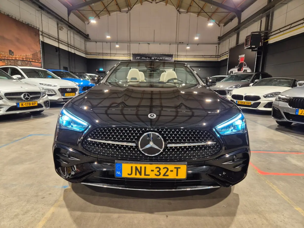200 AMG Line - Memorystoelen - Airscarf - Sfeerverlichting - Adapt Cruise - Camera - Rijkl