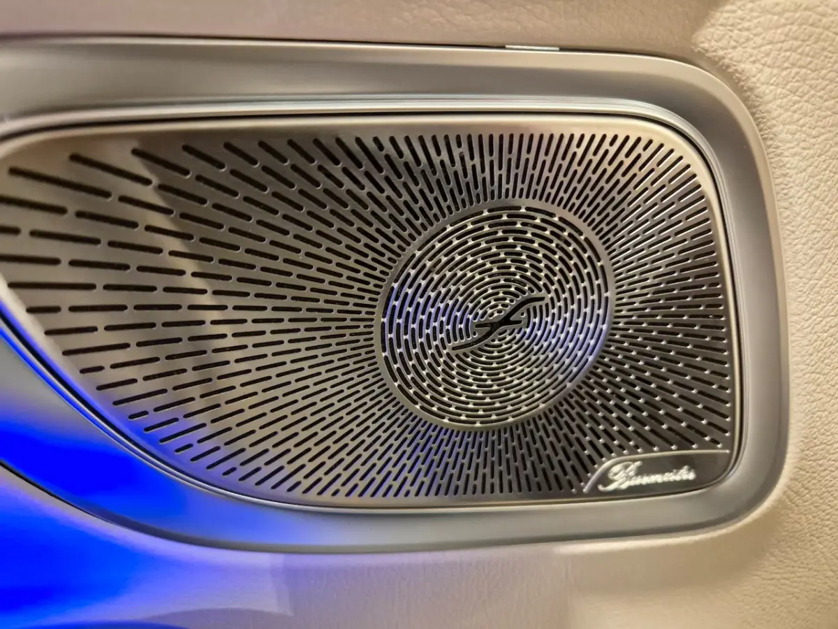 200 AMG Line - Memorystoelen - Airscarf - Sfeerverlichting - Adapt Cruise - Camera - Rijkl
