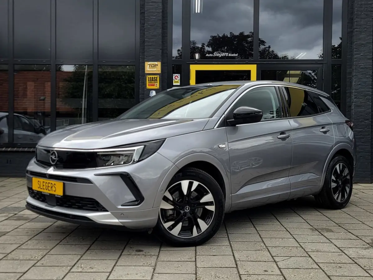 1.6 Turbo Plug-In Hybrid Elegance | Apple Car | Android Auto | Climate | Full Map Navi | E