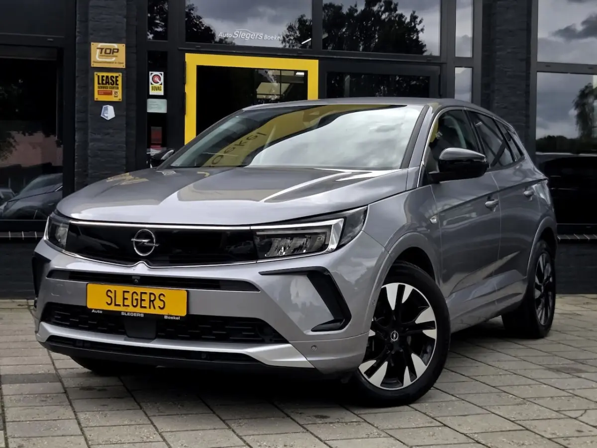 1.6 Turbo Plug-In Hybrid Elegance | Apple Car | Android Auto | Climate | Full Map Navi | E