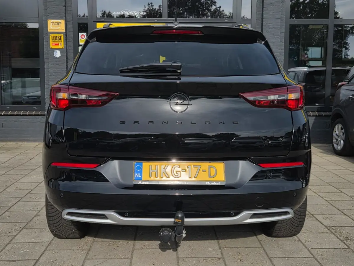 1.2 Turbo Ultimate | Trekhaak | Alcantara Bekleding | Stoelv + Stuurv | Camera + Sensoren