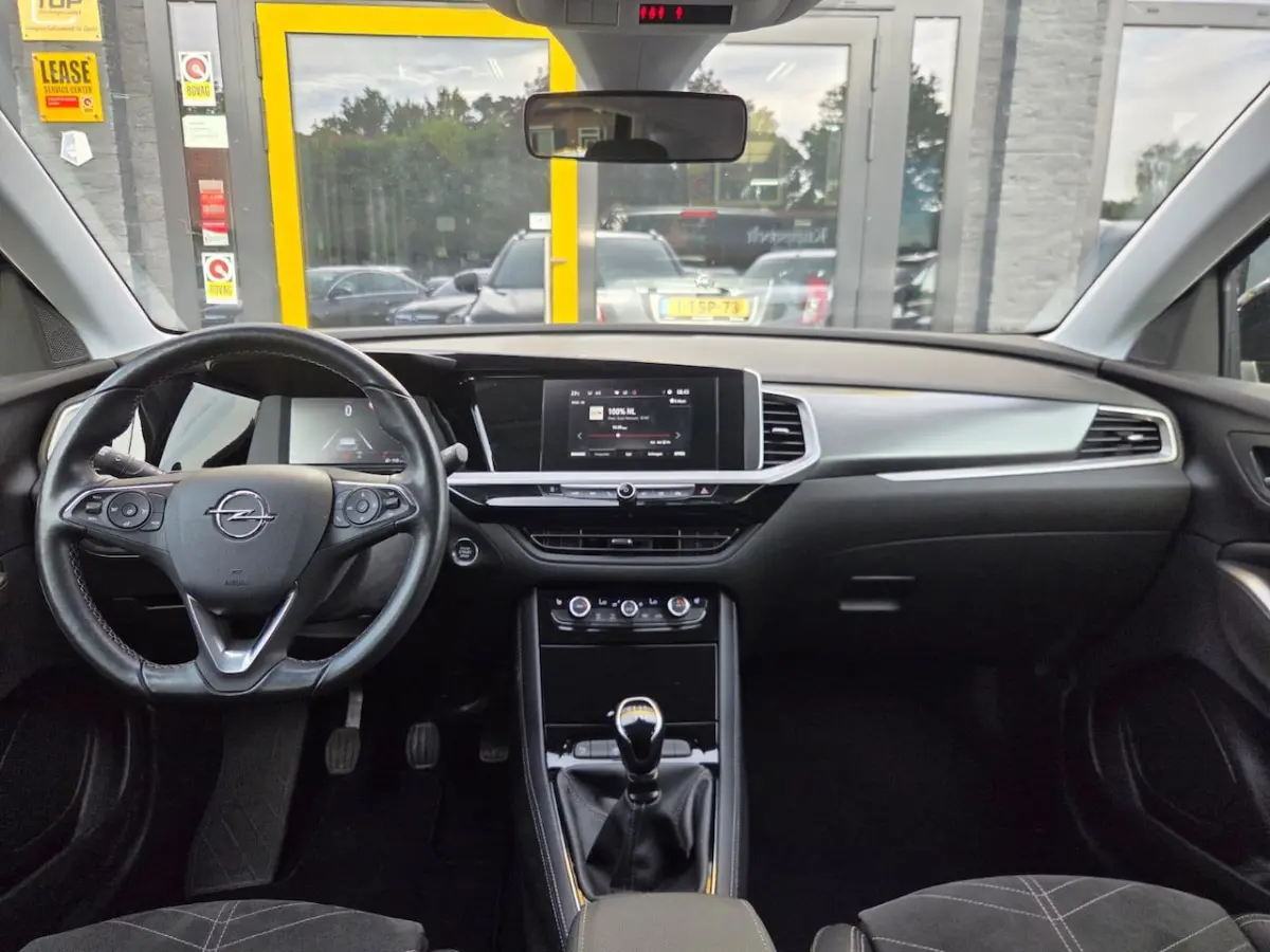 1.2 Turbo Ultimate | Trekhaak | Alcantara Bekleding | Stoelv + Stuurv | Camera + Sensoren