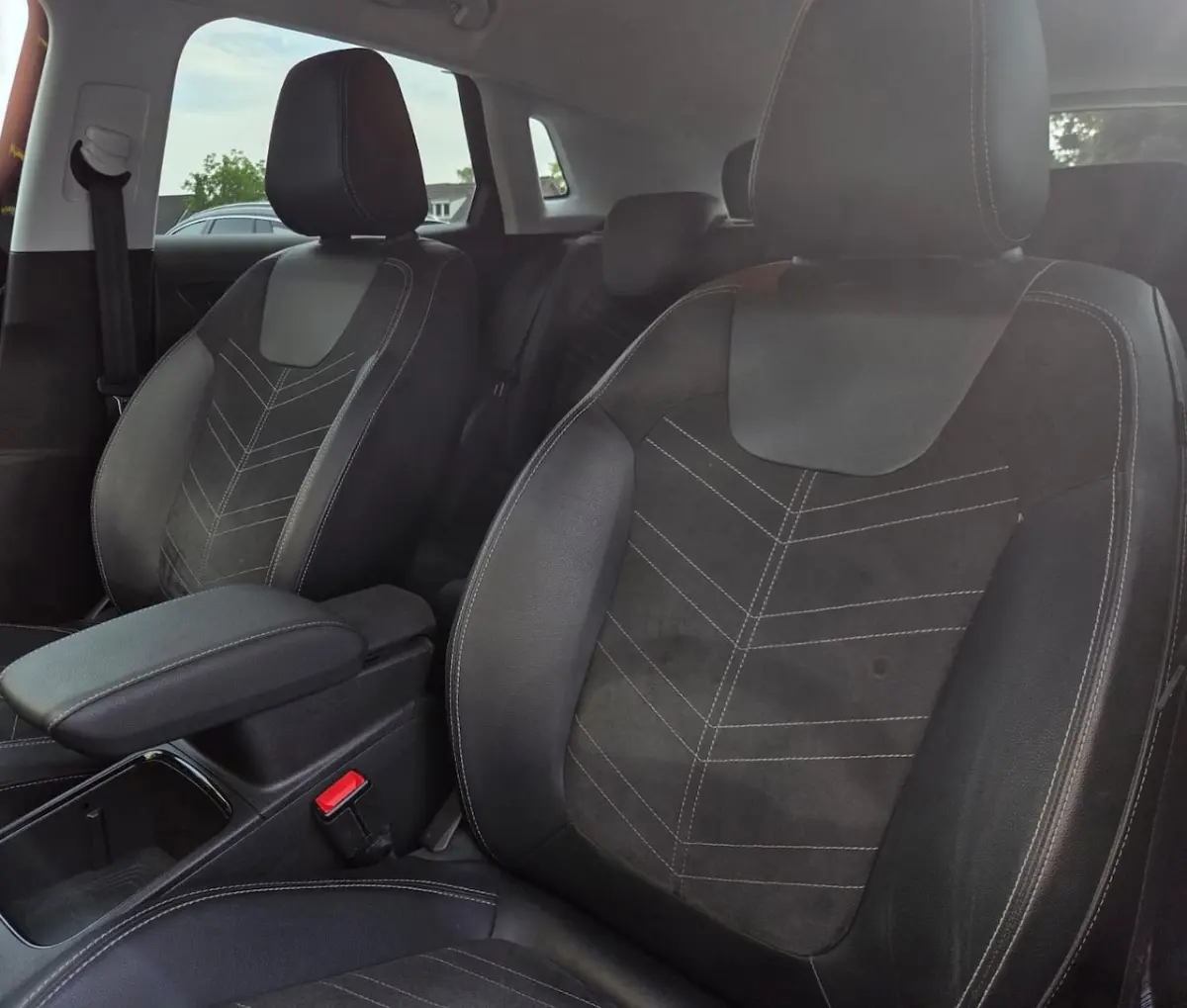 1.2 Turbo Ultimate | Trekhaak | Alcantara Bekleding | Stoelv + Stuurv | Camera + Sensoren