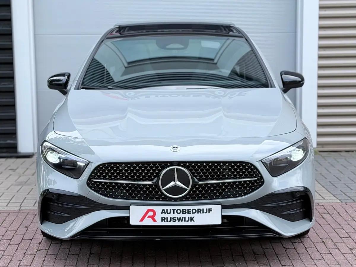 180 AMG Line LIMITED Pano/Matrix/Camera