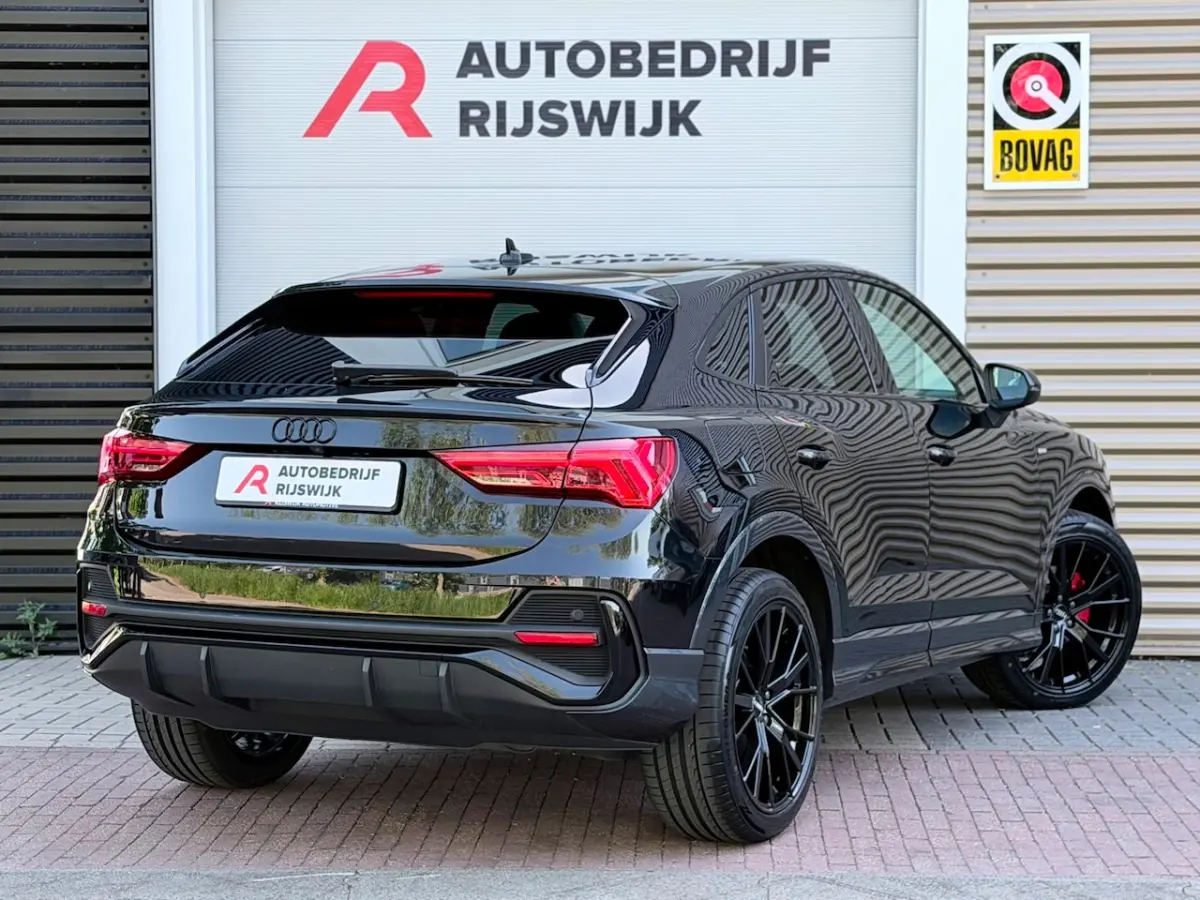 35 TFSI S Edition Matrix/AppleCar/Camera