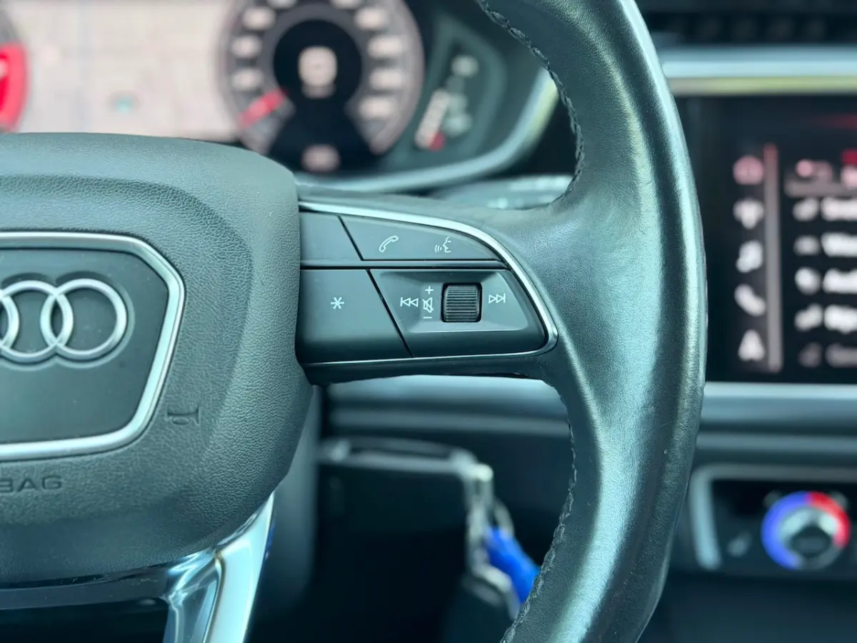 35 TFSI S Edition Matrix/AppleCar/Camera