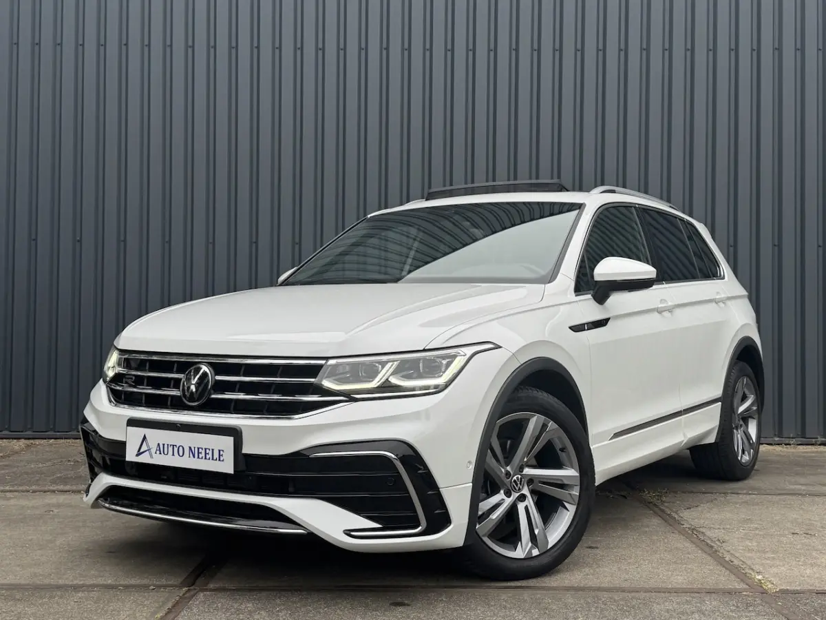 1.5 TSI R-Line 150 pk PANO, Elektr Leder, ACC