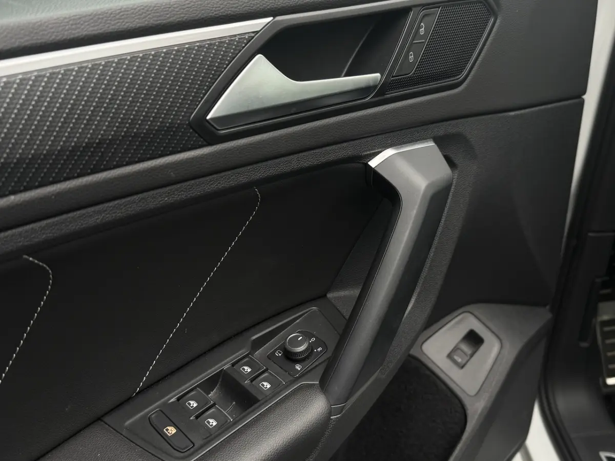1.5 TSI R-Line 150 pk PANO, Elektr Leder, ACC