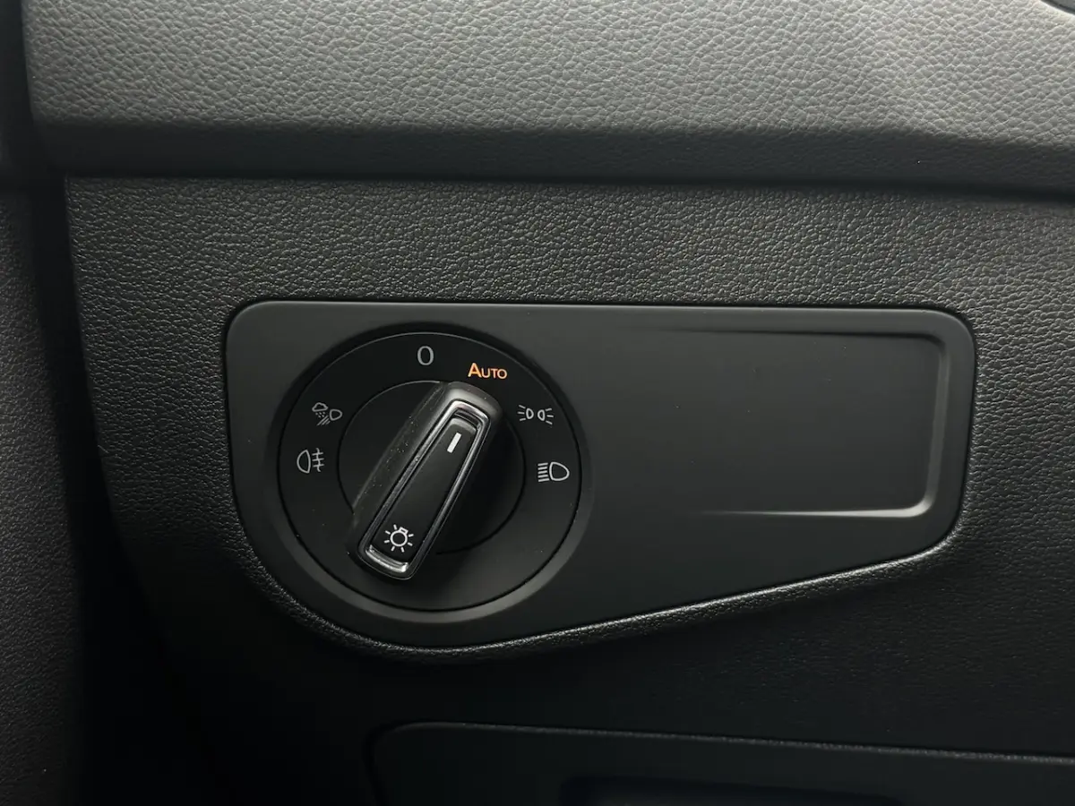 1.5 TSI R-Line 150 pk PANO, Elektr Leder, ACC