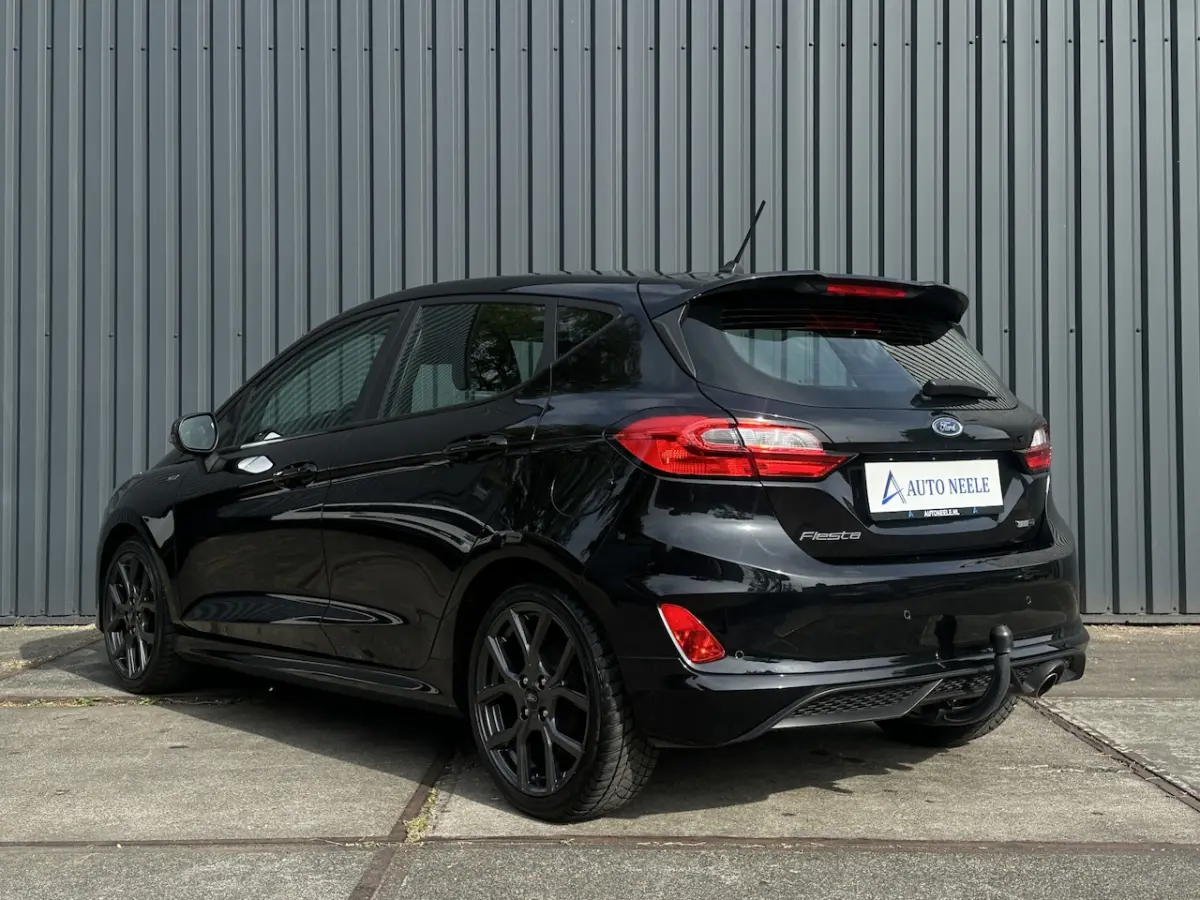 1.0 EcoBoost 125 pk Hybrid ST-Line X Trekhaak, ACC, Vol opties