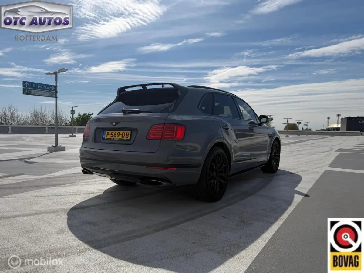 6.0 W12 Mulliner