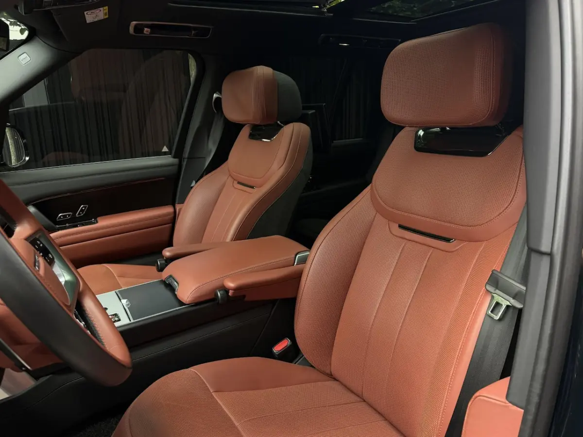 P 615 SV / Two-Tone Interieur / NL-Auto / BTW