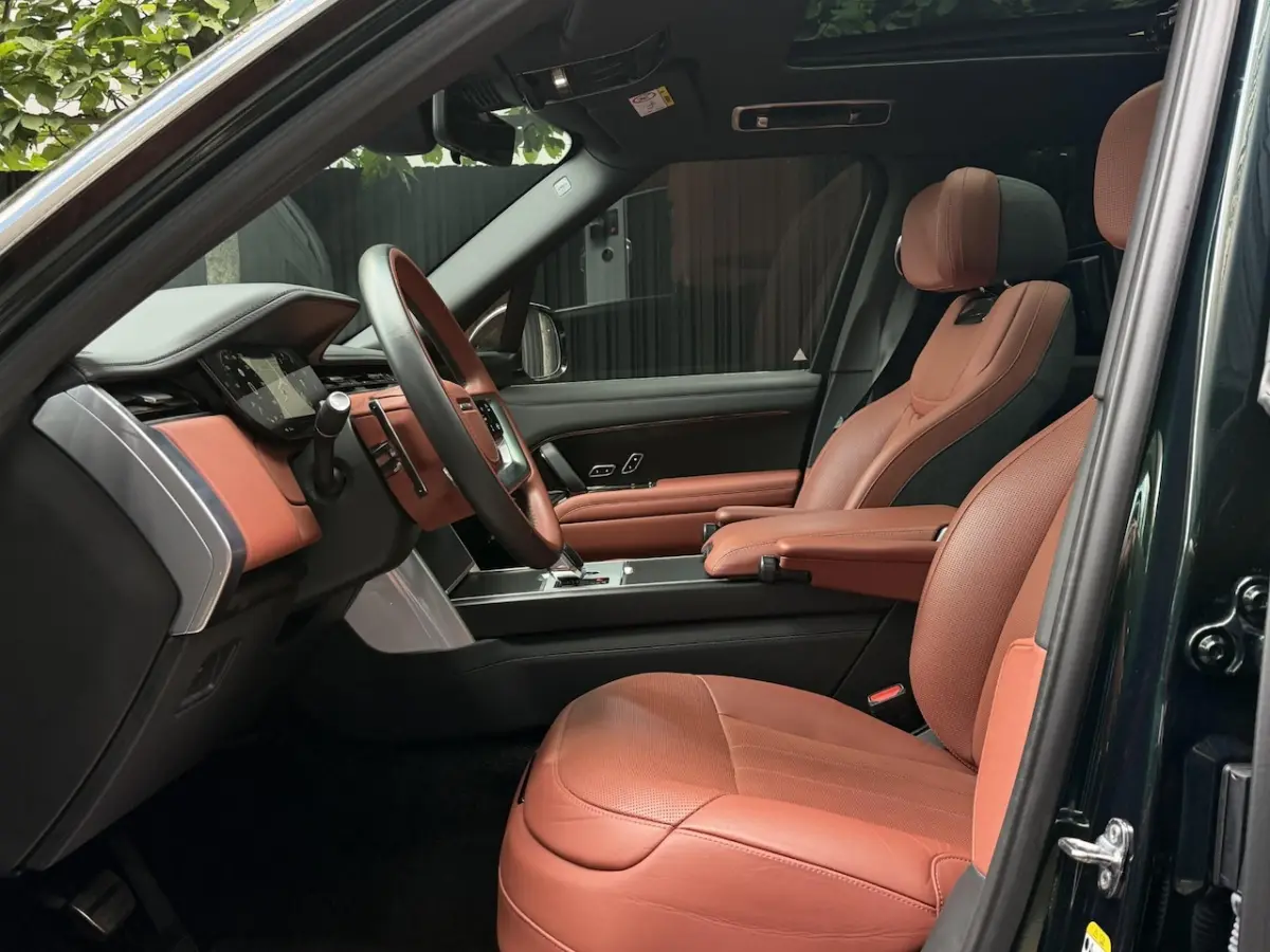 P 615 SV / Two-Tone Interieur / NL-Auto / BTW