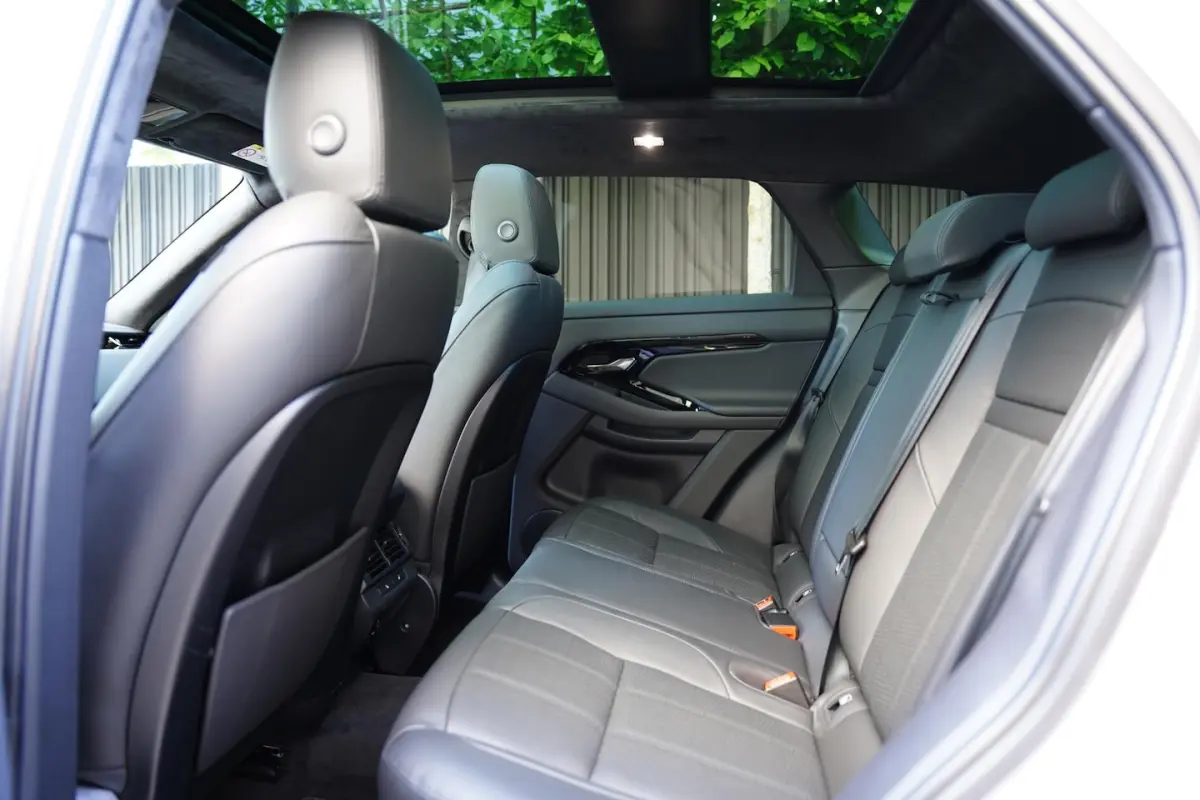 P 270 E AWD Autobiography GERESERVEERD