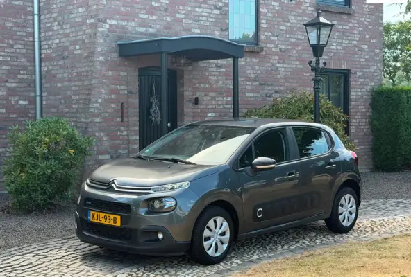 1.2 PureTech Feel Navi Clima Cruise PDC