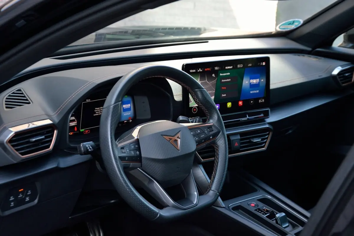 1.4 e-Hybrid VZ Performance 245PK | Achteruitrijcamera | Stoelverwarming | Carplay