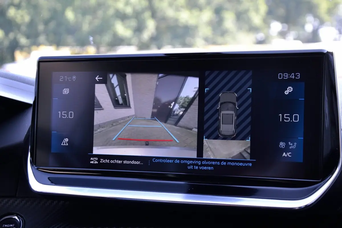 1.2 PureTech Allure 130PK Automaat | Trekhaak | Navigatie | Achteruitrijcamera