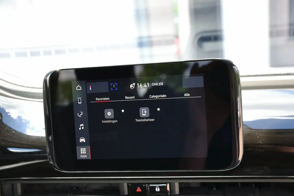 Action 24 kWh | Carplay | Draadloze telefoonlader | SOH 95% | BTW